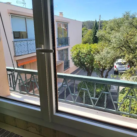Apartamento Large, Bright And Quiet Flat With Stunning Panoramic Sea Views